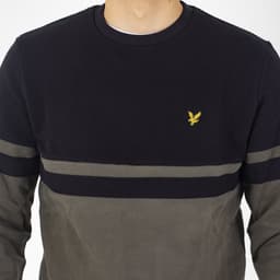 Panel Strip Crew Neck - 6