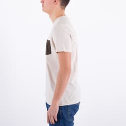 Contrast Pocket T-Shirt - 3