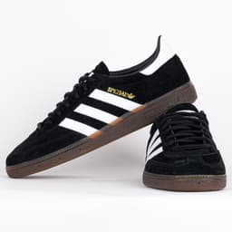 Handball Spezial - 4